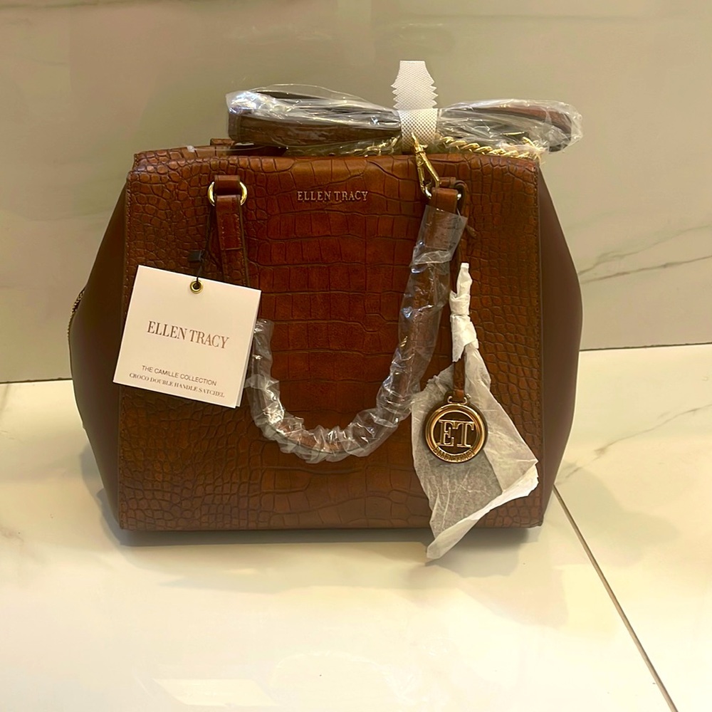 Ellen Tracy handbag